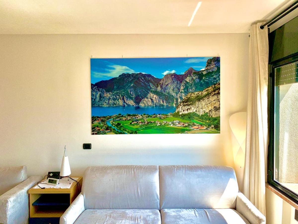 Sky&Pool Dom Daire Riva del Garda Dış mekan fotoğraf