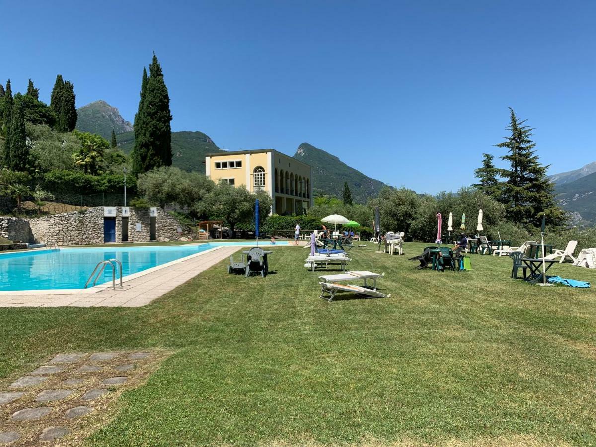 Sky&Pool Dom Daire Riva del Garda Dış mekan fotoğraf